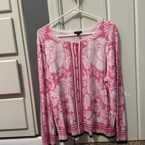 3/30 NWT Talbots Pink with Navy Trim Cardigan Never Worn. Beautiful Size 1X